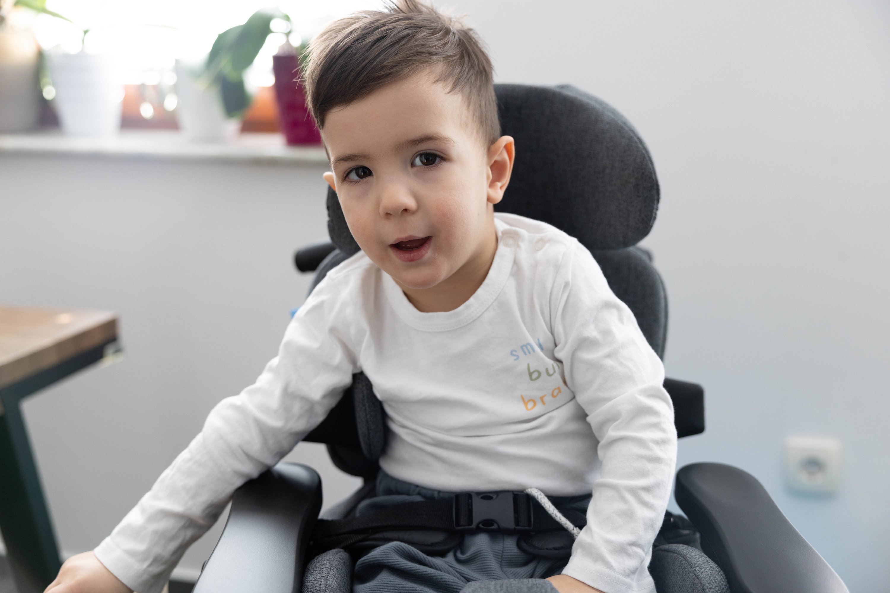 Društvo Viljem Julijan z dobrodelno akcijo v zbiranje 600.000 evrov za triletnega Aleksa 