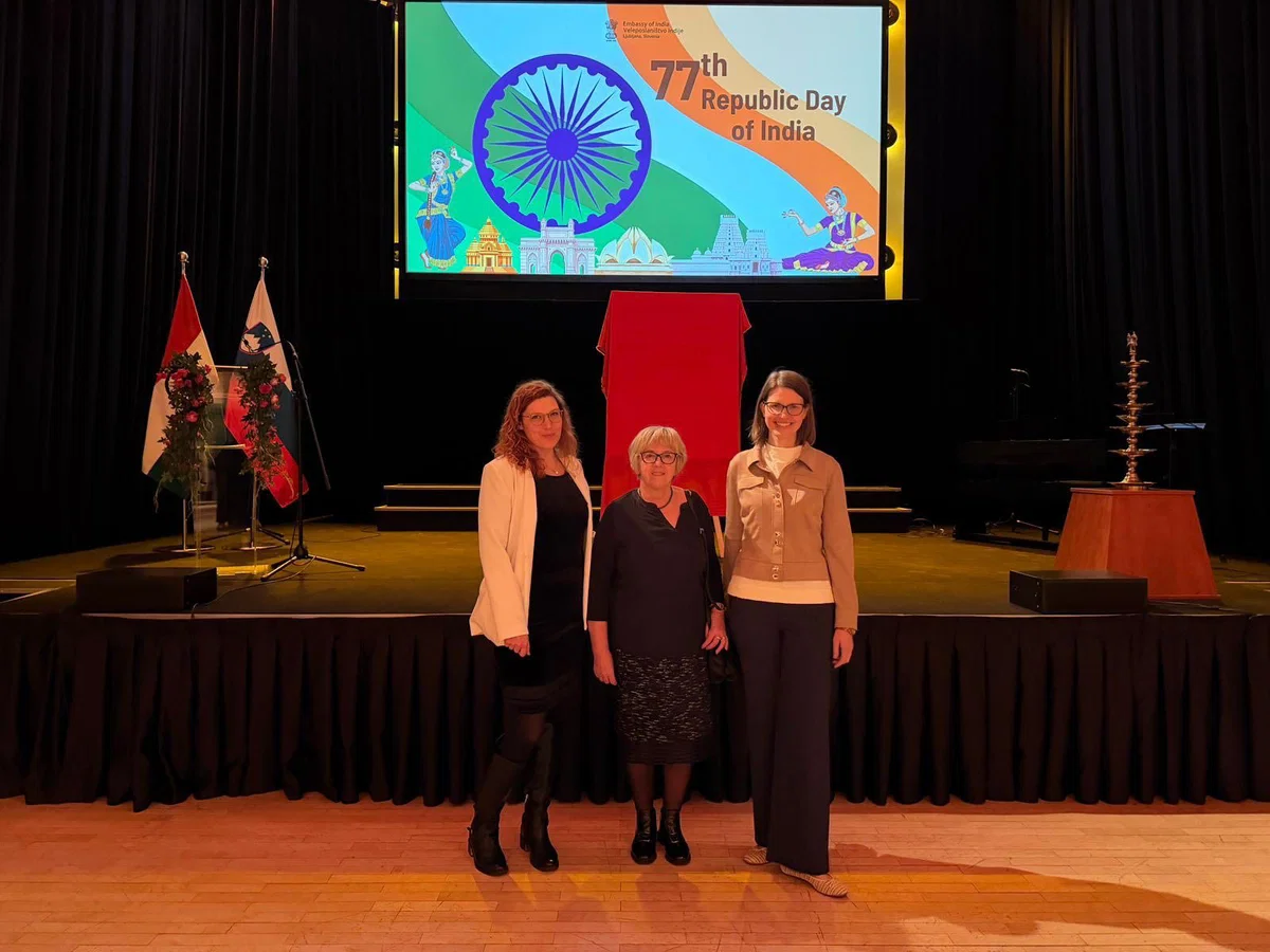 Predstavnice MO Slovenj Gradec so se udeležile slovesnosti ob 77. dnevu Republike Indije