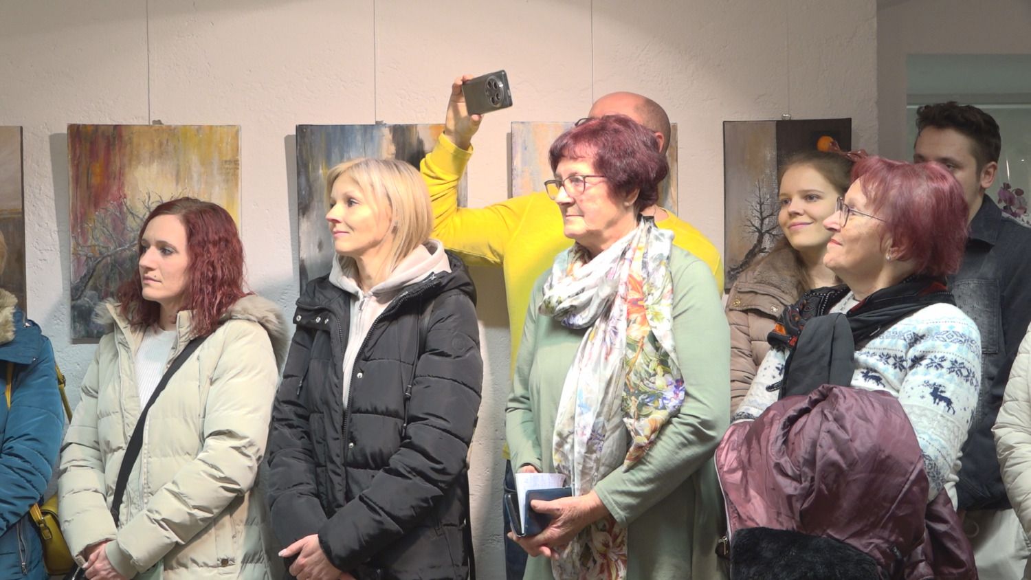 (FOTO) V Infopisarni Dravograd v počastitev kulturnega praznika na ogled razstava likovnih del Majde Kalič