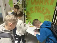 Dan podarjenih trenutkov: 86 slovenskih šol spodbuja prijaznost