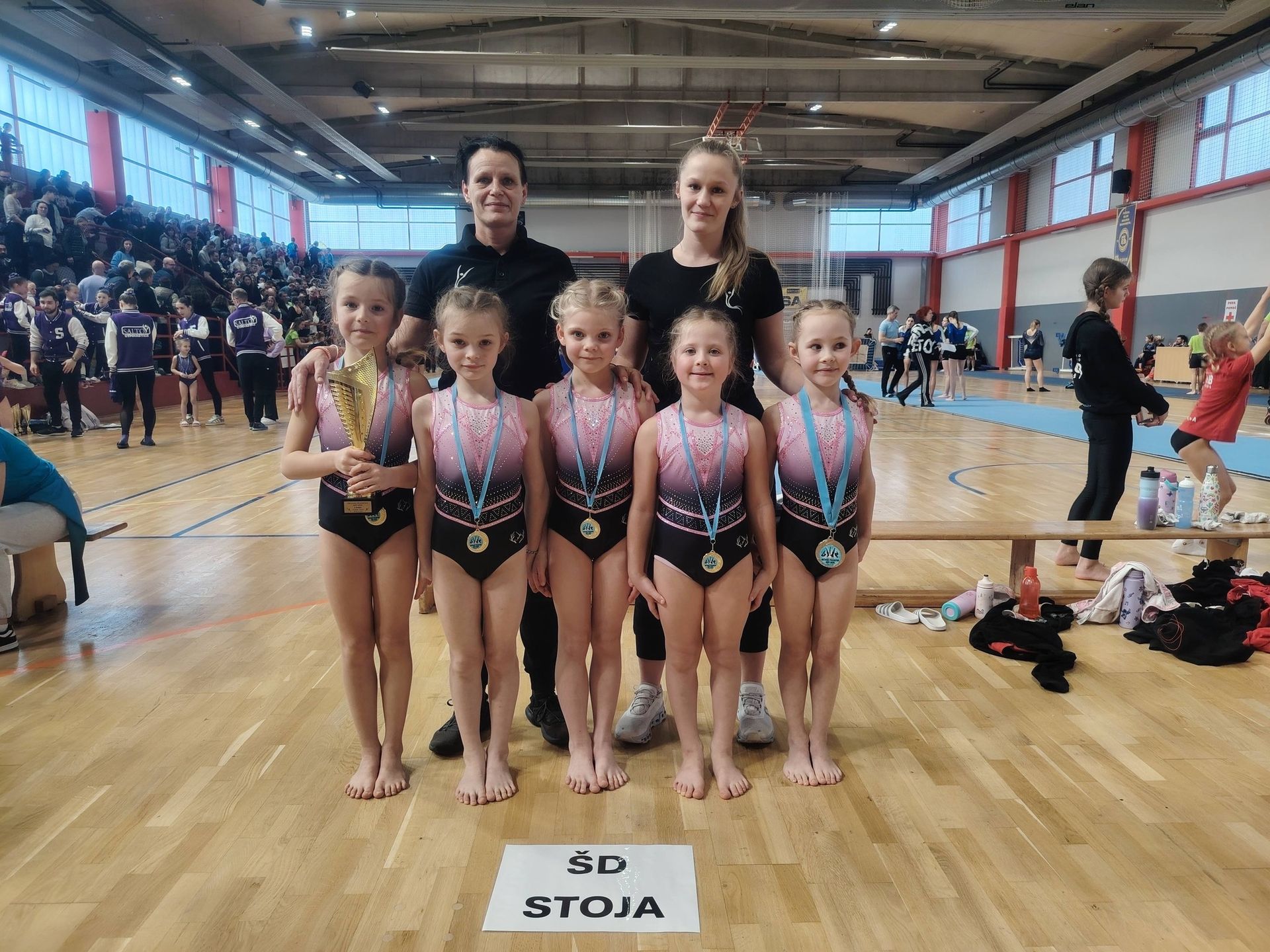 (FOTO) Zlate deklice ŠD Stoja državne prvakinje, Tiara Ovčar državna podprvakinja posamično