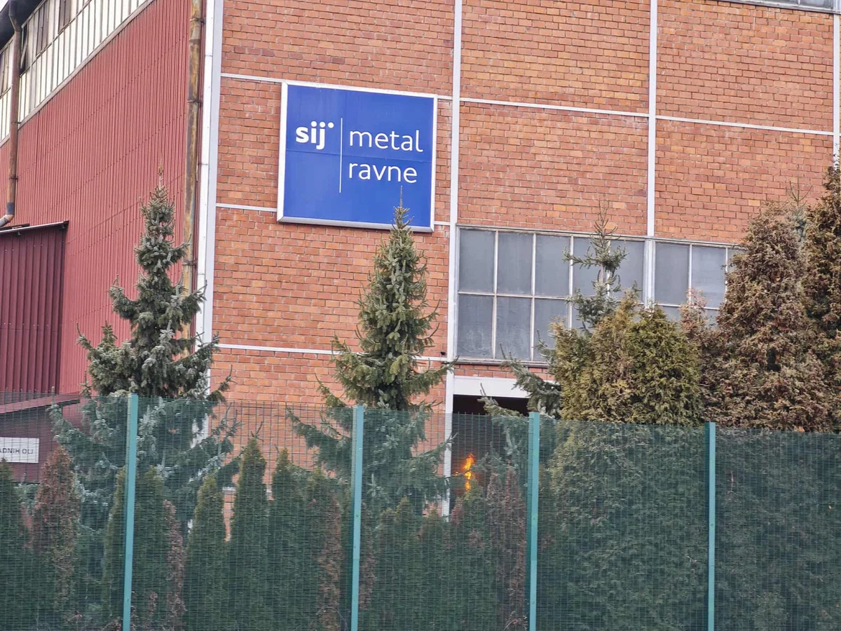 Požar Sij Metal Ravne: Materialna škoda predvidoma velika