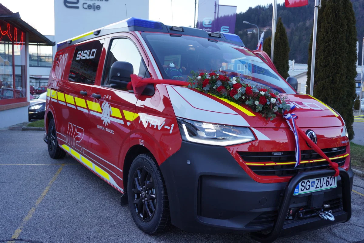 (VIDEO in FOTO) Ko šteje vsaka sekunda: PGD Slovenj Gradec z novim vozilom HTRV-1
