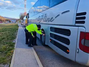 Policisti v enotedenskem nadzoru zaznali več kot tisoč kršitev