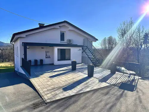 Ferona: Ko jeklo postane okras vašega doma