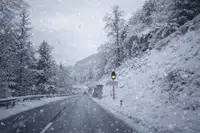 Bralce zaskrbela rdeča luč na semaforju za proženje plazov, VOC odgovarja