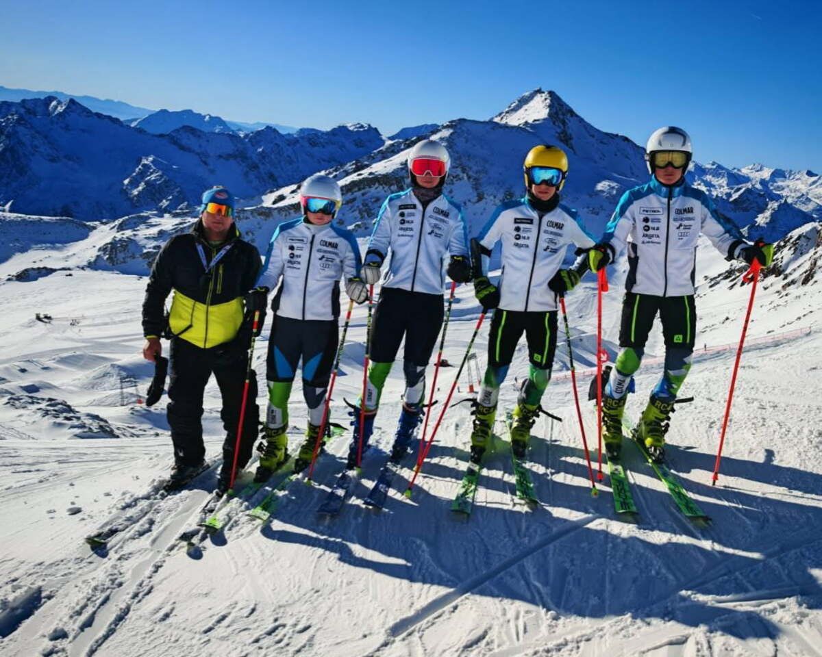 Odličen štart mladih smučarjev in smučark ASK Fužinar v sezoni 2025/2026 