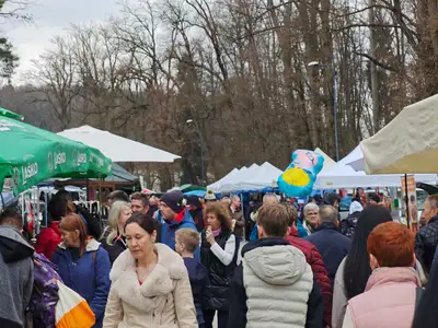 (FOTO) Črna nedelja na Ravnah že v polnem razmahu
