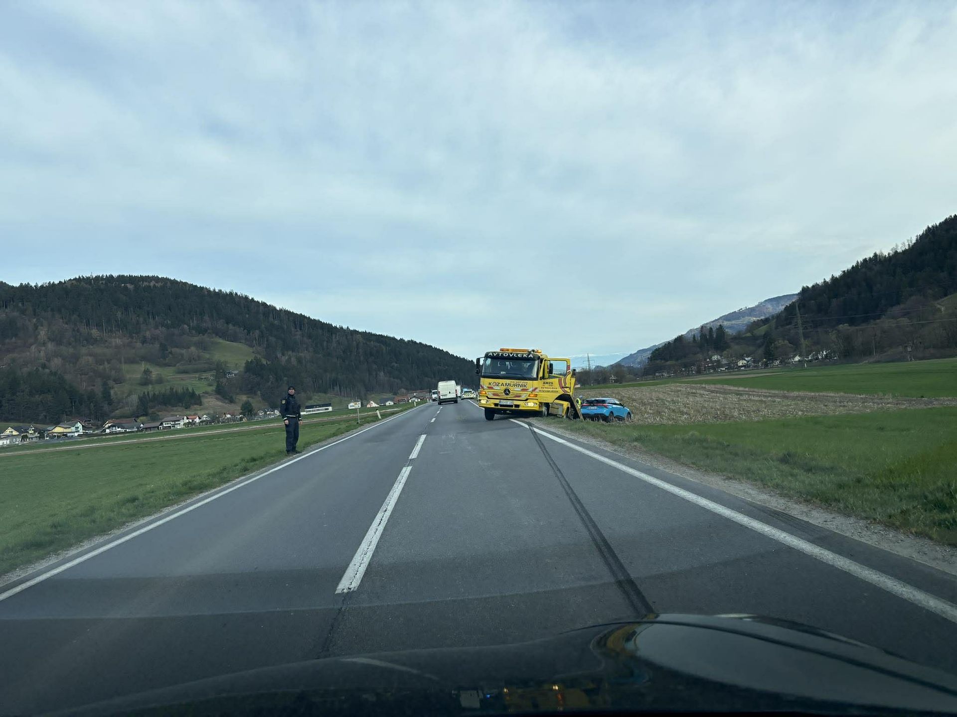 Previdno: V Bukovski vasi je prišlo do prometne nesreče 