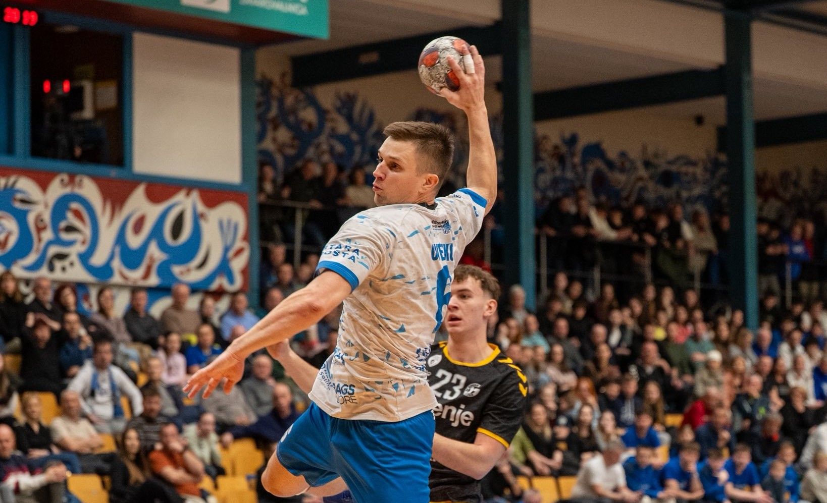 Slovenjgraški rokometaši pred domačo publiko do zmage nad Velenjem