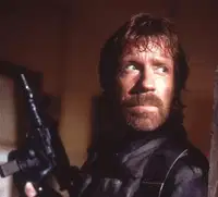 Umrl ameriški igralec Chuck Norris