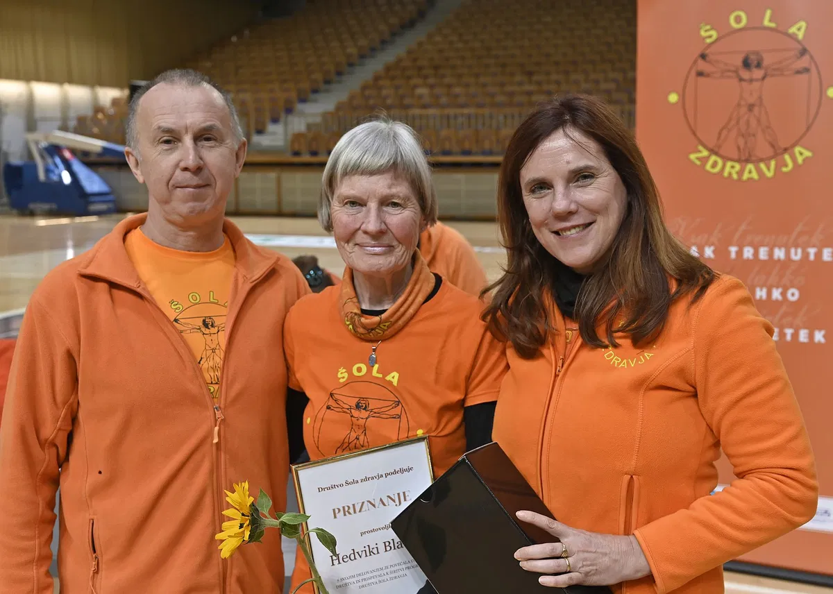 (FOTO) Zbor članov Društva Šola zdravja v znamenju gibanja in priznanj za prostovoljce, med njimi tudi Korošci 