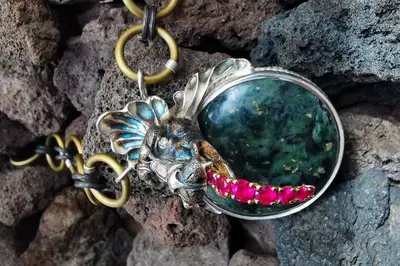 Nakit bo zablestel na razstavi 5 let sijaja v Koroškem pokrajinskem muzeju