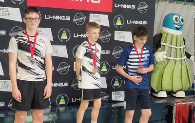 Mladinski Li-Ning turnir: Štiri medalje za BK Karizma 