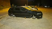 Na Javorniku tatovi na delu: Odtujili gume s platišči z dveh vozil