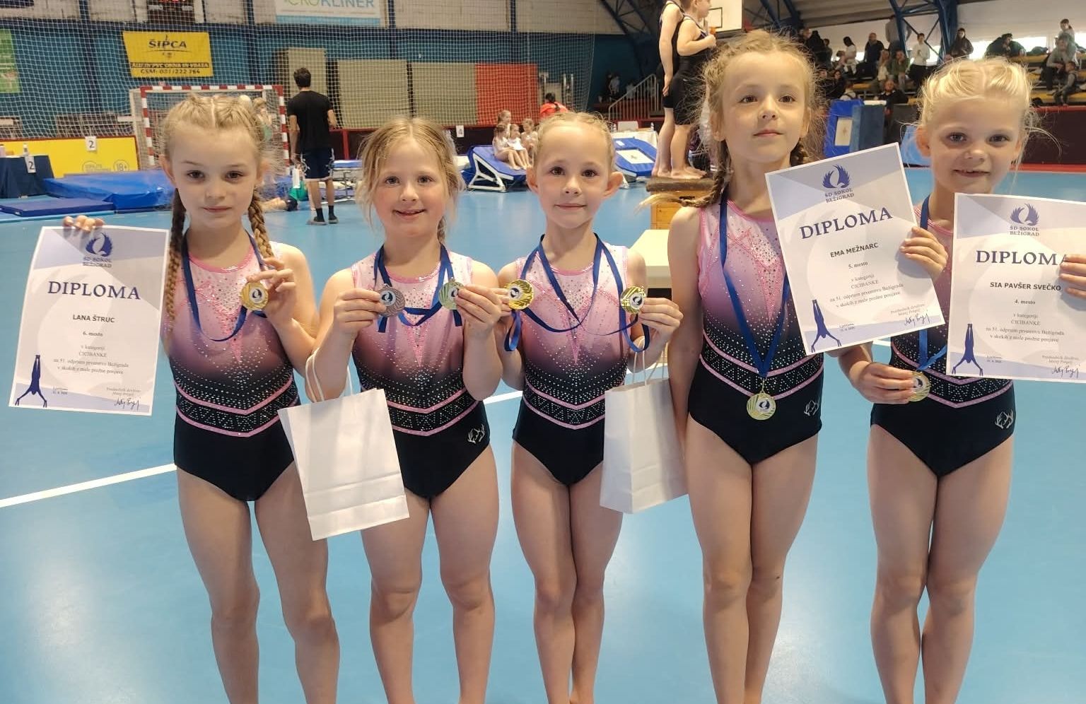 (FOTO) Izjemen gimnastični dan za dekleta ŠD Stoja na 51. OP Bežigrada