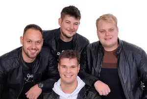 (VIDEO) Kresovci z novo skladbo »Kozarce dvignimo« nazdravljajo prijateljstvu