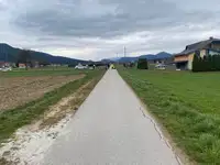 V prometni nesreči v Šmartnem pri Slovenj Gradcu umrl mopedist