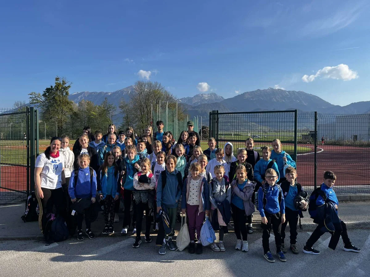 Mladi atleti AK Slovenj Gradec blesteli v Radovljici: Odlični rezultati že na začetku sezone