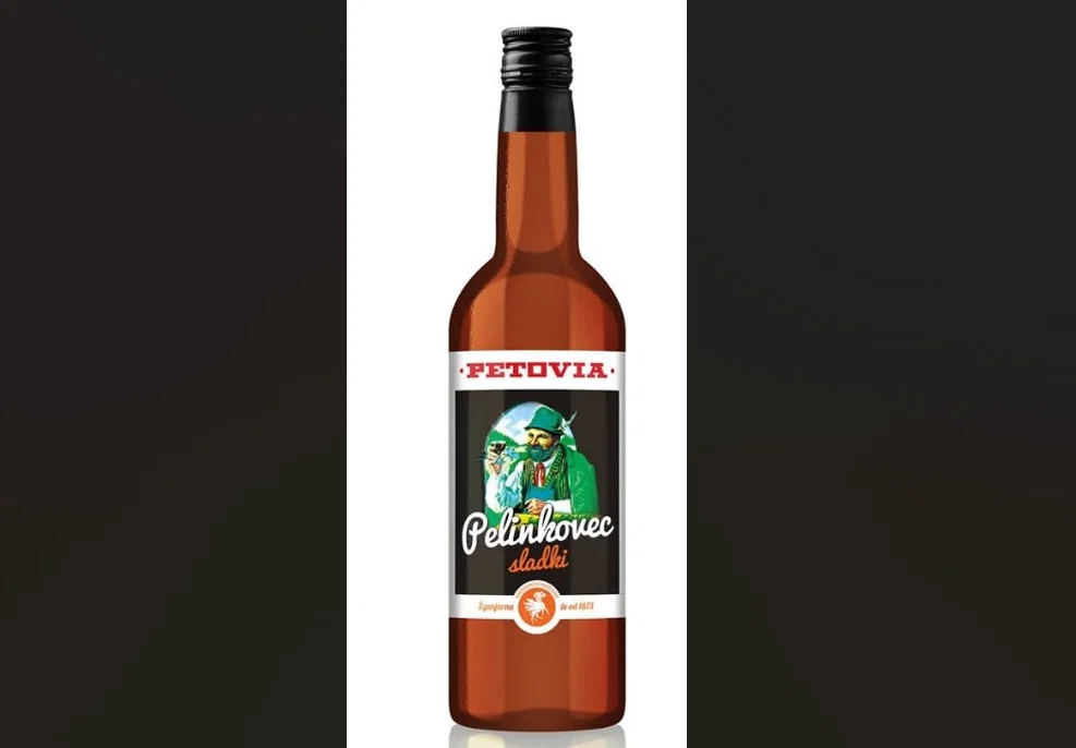 Umik žgane pijače Petovia sladki pelinkovec 