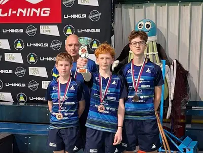 Fantje NTK Fužinar Interdiskont do tretjega mesta v kategoriji U15