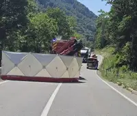 V tragični nesreči pri Sv. Boštjanu umrl 46-letni voznik