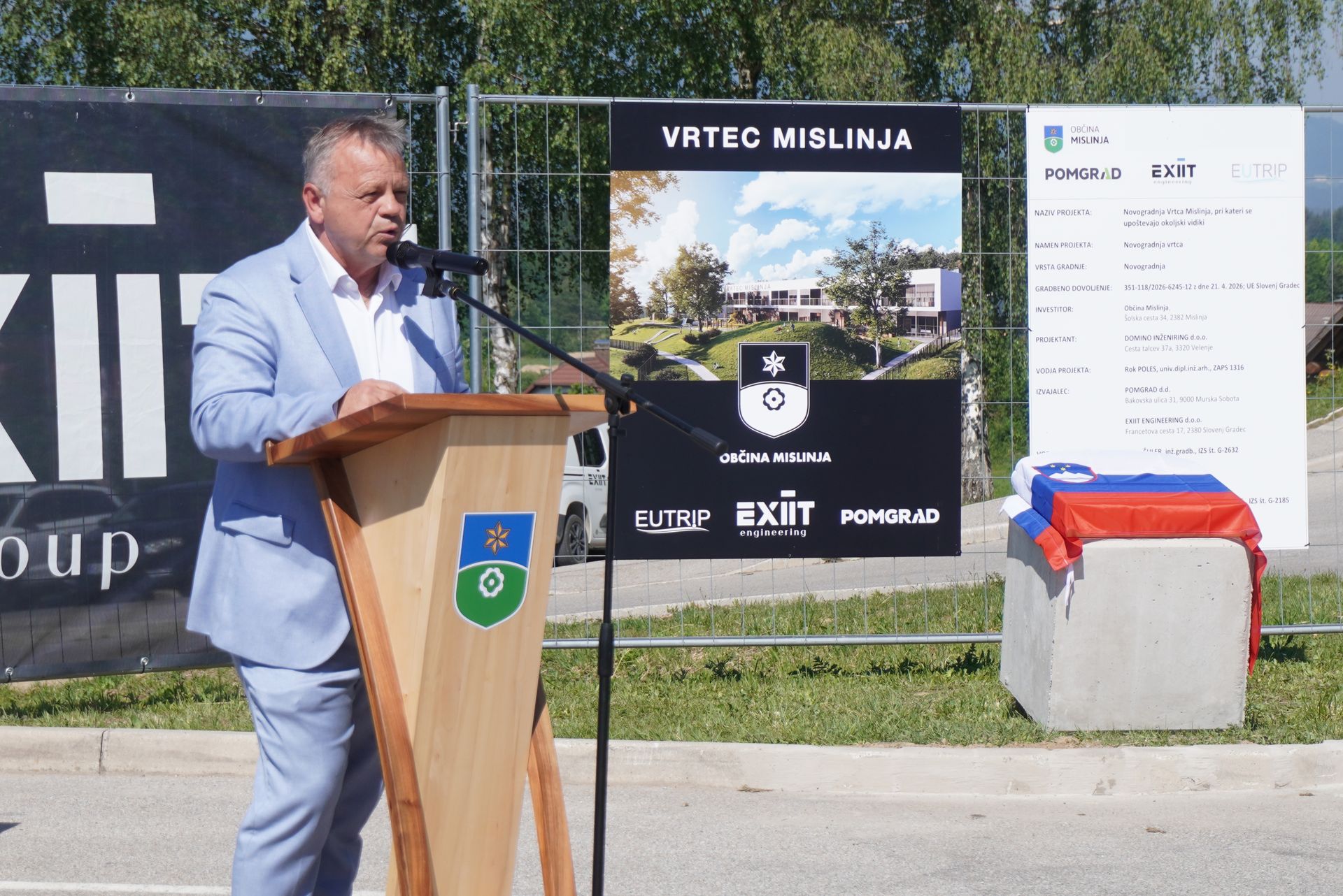 (VIDEO in FOTO) V Mislinji položili temeljni kamen za nov vrtec