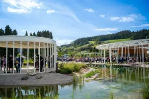 (FOTO) Velik dan za Prevalje: Park Jezero postal novo središče družabnega dogajanja