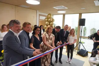 (VIDEO in FOTO) Nova enota Centra starejših Mežica prinaša 48 novih mest in večjo kakovost oskrbe