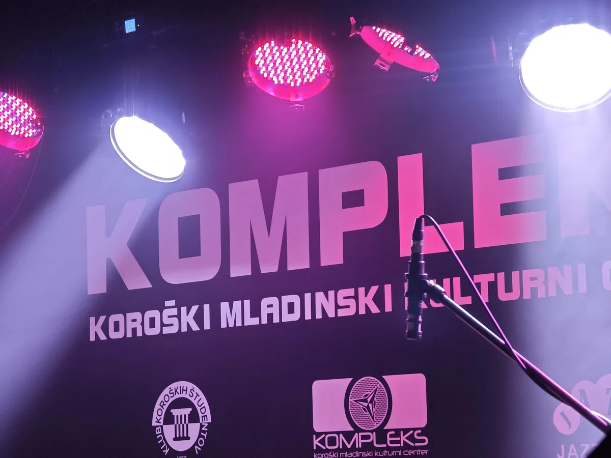 Kompleks brezkompromisno v novo sezono