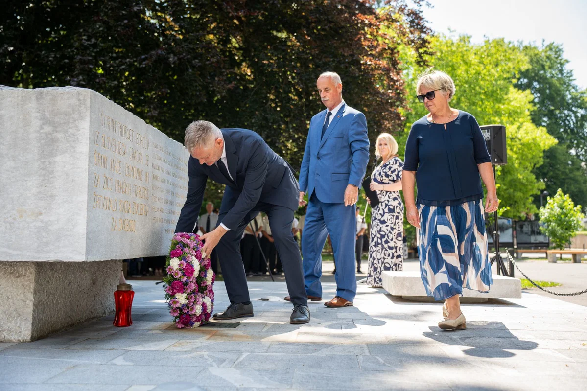 FOTO: V Parku herojev počastili spomin na žrtve osamosvojitvene vojne