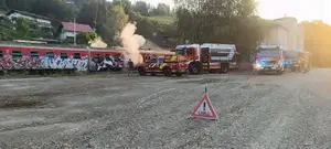Na železniški postaji Prevalje zjutraj zagorela lokomotiva potniškega vlaka