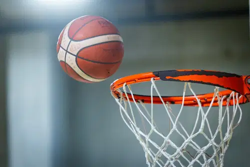 Slovenski košarkarji do 18 let po preobratu proti Španiji v finalu evropskega prvenstva