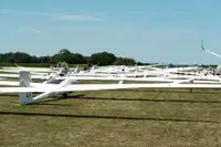 (FOTO) Koroški aeroklub Slovenj Gradec sodeluje na državnem prvenstvu v jadralnem letenju 2026