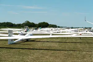 (FOTO) Koroški aeroklub Slovenj Gradec sodeluje na državnem prvenstvu v jadralnem letenju 2026