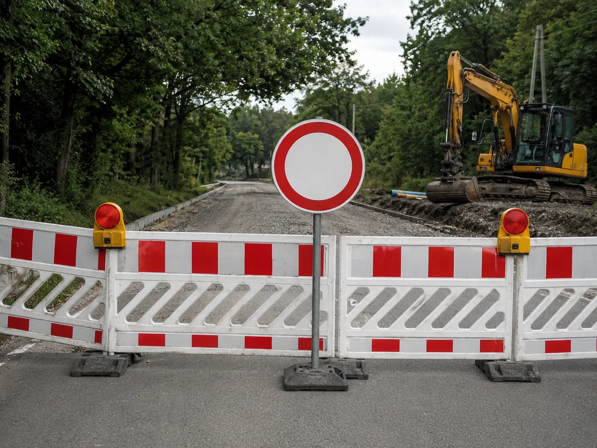 Vse do ponedeljka popolna zapora občinske lokalne ceste v naselju Dobrije 