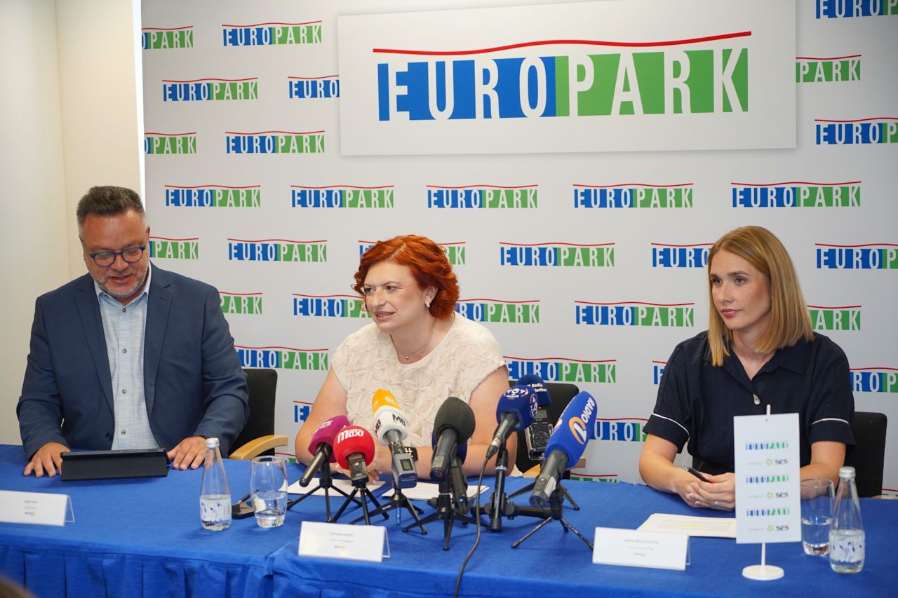 Europark že 26 let ostaja priljubljeno stičišče generacij, ki ga zaznamujejo razvoj, novosti in doživetja