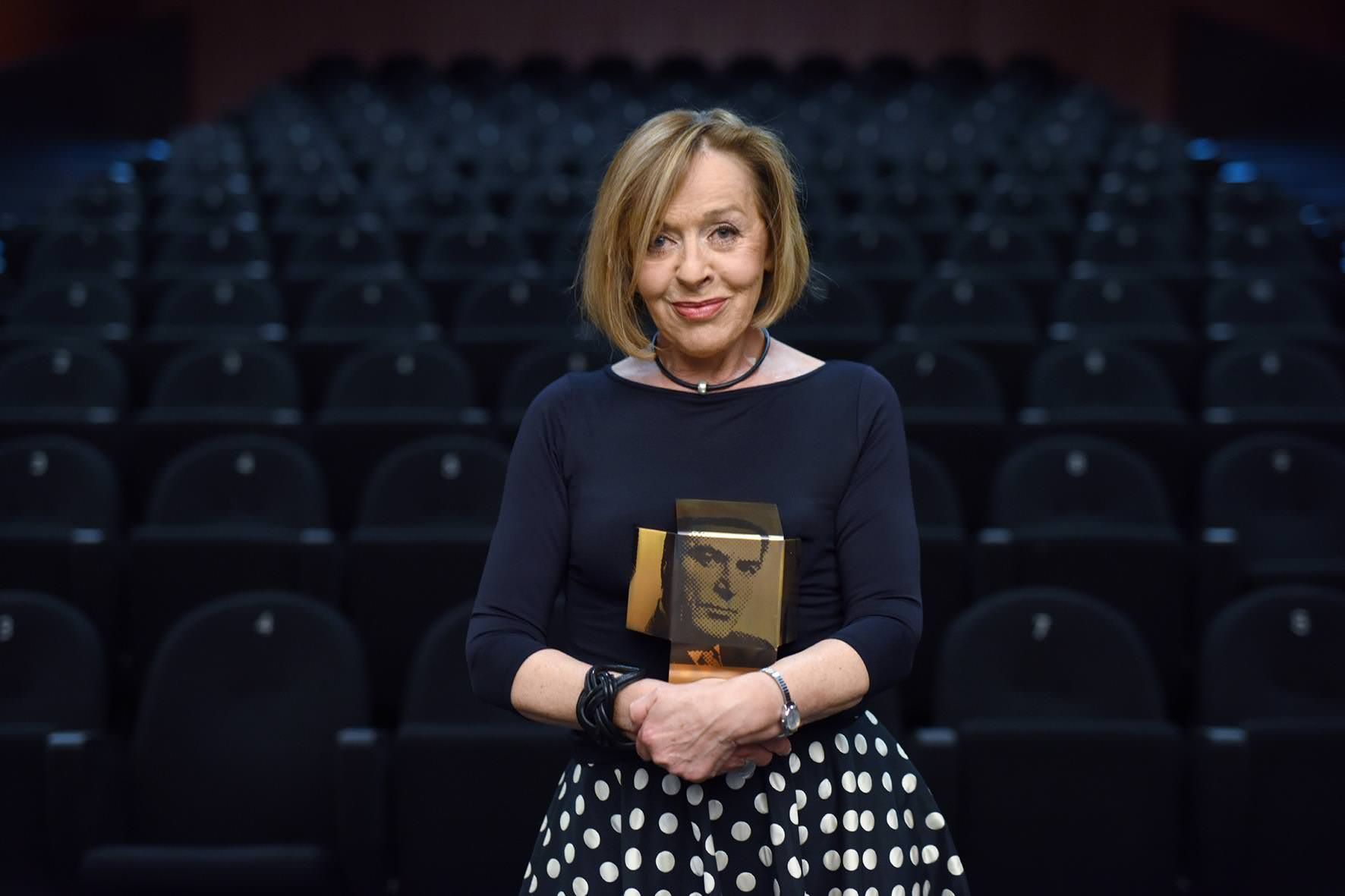 Poslovila se je igralska ikona Milena Zupančič