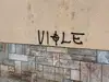 (FOTO) NK SG proti NK Maribor: Kljub pozivom k športnemu navijanju Slovenj Gradec že "krasijo" grafiti