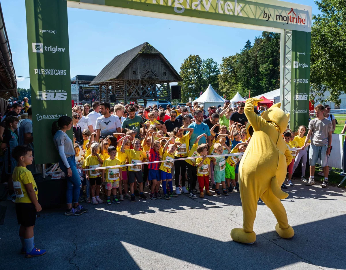 Porodnišnica Slovenj Gradec med prejemnicami donacije s Triglav teka