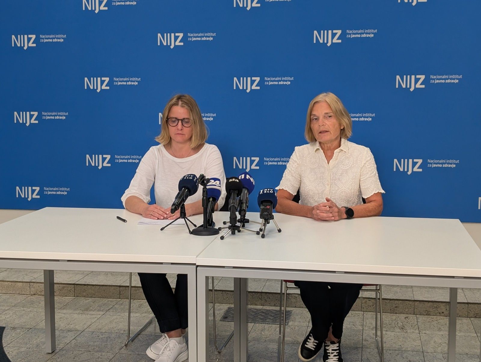 Zaradi suma norovirusa bolnih več kot 450 učencev na dveh ljubljanskih šolah