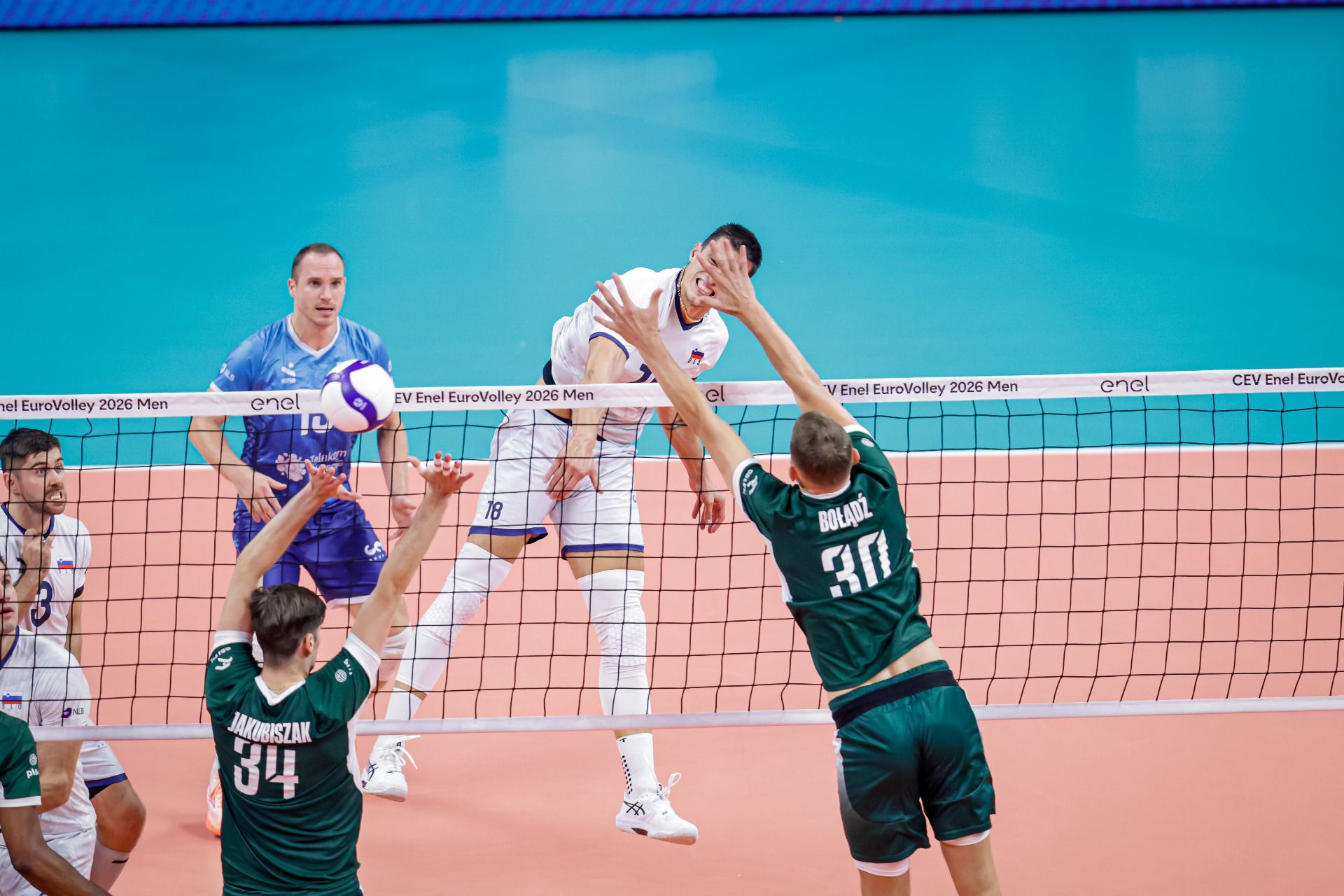 Slovenija v polfinalu klonila proti Poljski, jutri tekma za tretje mesto