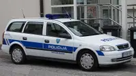 Na OŠ Koseze in OŠ Božidarja Jakca se je večina učencev vrnila v šolo, vzrok prebavnih težav še ni potrjen