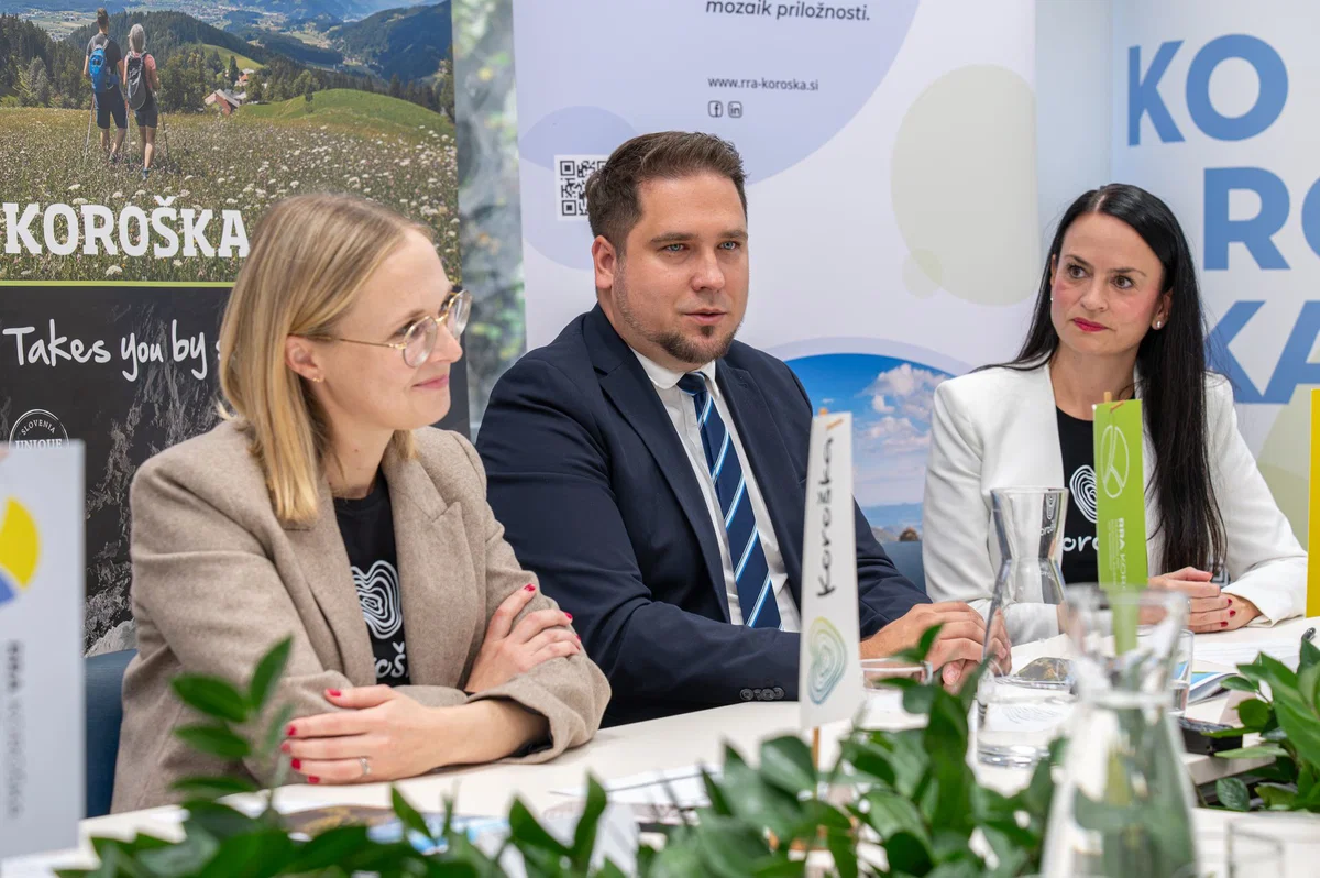 FOTO: RRA za Koroško predstavila aktualne razvojne in promocijske aktivnosti na področju turizma pri nas