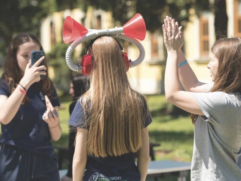 Na Ravne prihaja Hiška eksperimentov: Več kot 50 zanimivih poskusov za male in velike radovedneže