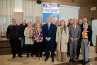 (VIDEO in FOTO) Tilen Klugler vložil kandidaturo za župana: "Odločili smo se, da gremo skupaj naprej"