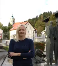 V tekmo za županski stolček v Mežici stopila Saša Porčnik