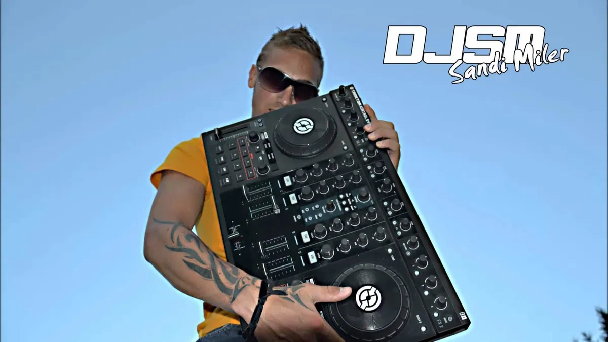 AVDIO: Fredi Miler skupaj s sinom - Ste pripravljeni?