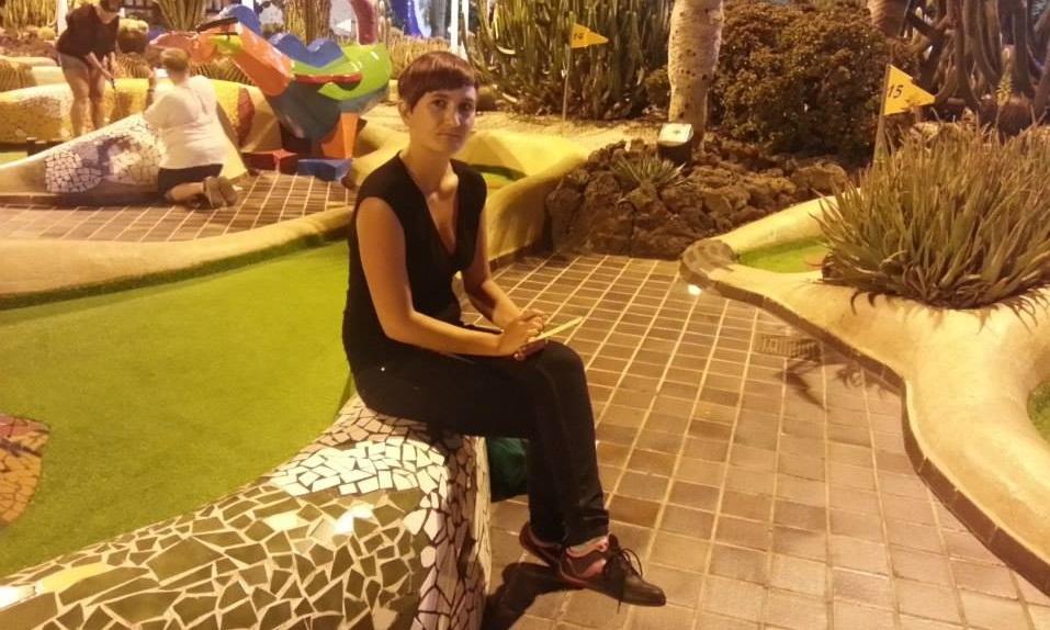 Moniki trenutno najbolj pomaga konopljino olje