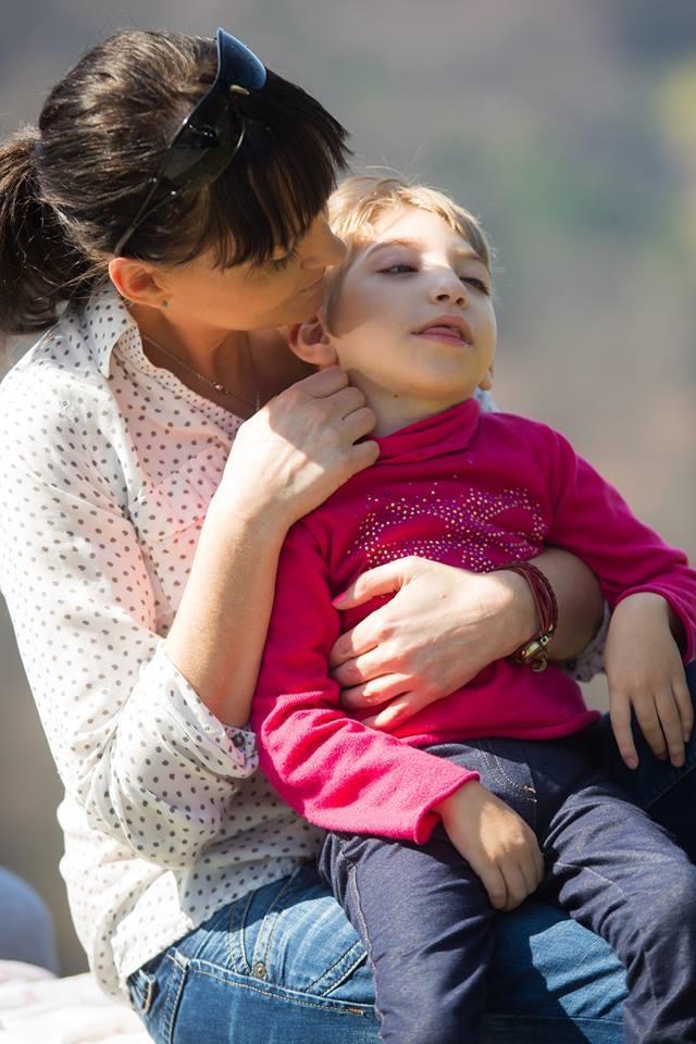 VIDEO in FOTO: Dobrodelna Korošica s petim koncertom pomaga deklici Naji - pomagate lahko tudi vi